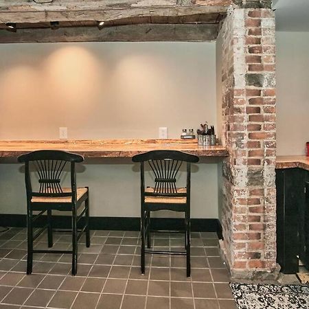 Craftsman Hideaway At The 1841 Farmhouse チェスター エクステリア 写真