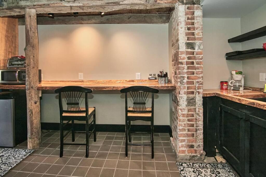 Craftsman Hideaway At The 1841 Farmhouse チェスター エクステリア 写真